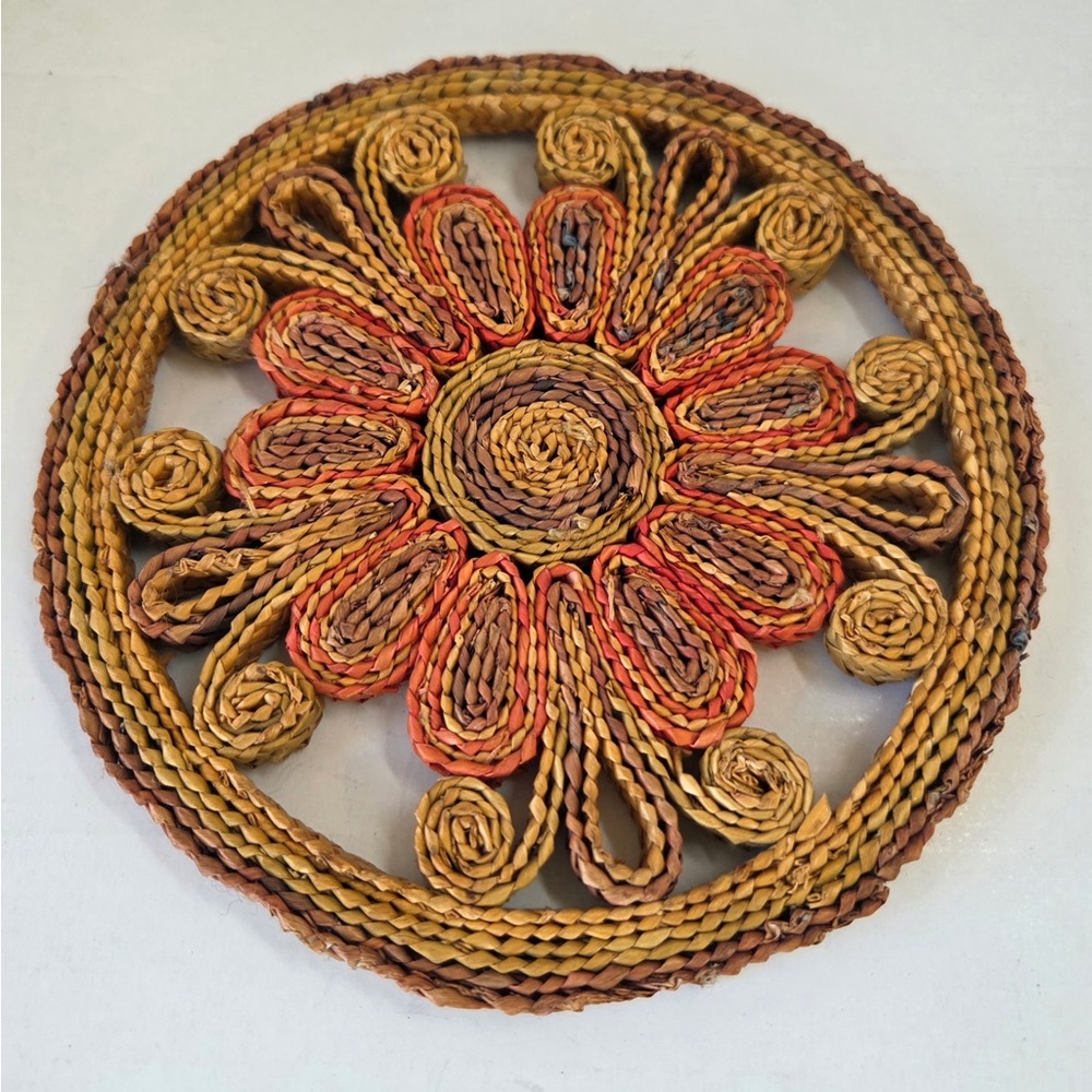 Woven Flower Trivet Red Yellow Gold 7” Round